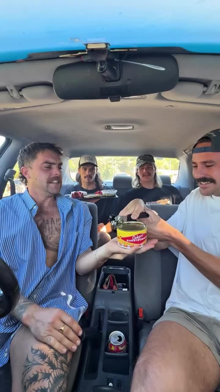 Как быстро заблевать машину